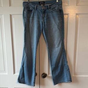 LUCKY BRAND NEAPOLITAN SWEET N LOW FLARE JEANS LOW RISE LIGHT WASH SIZE 8 SHORT